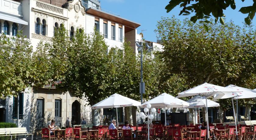 Hostal Rom