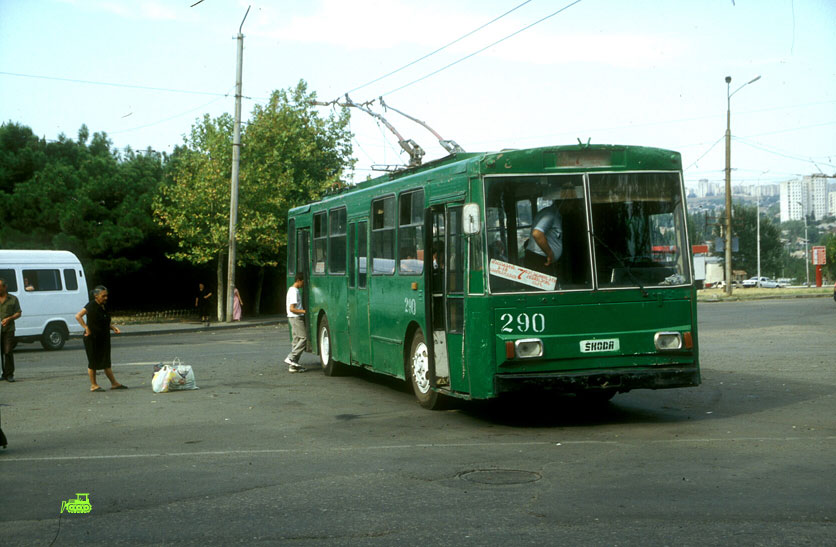 Škoda Trolleybus painted green in Tbilisi