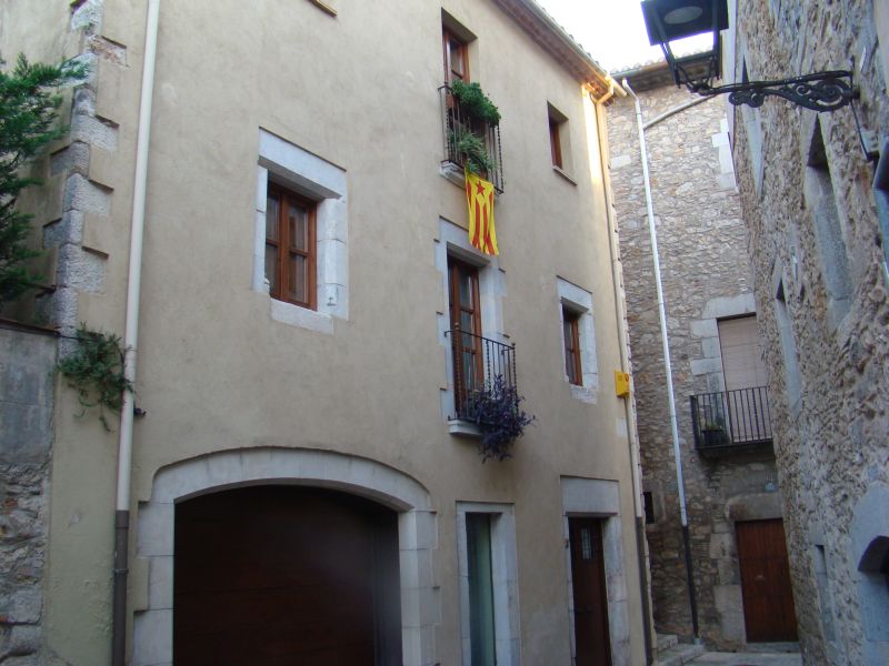 Backyard of Girona's street