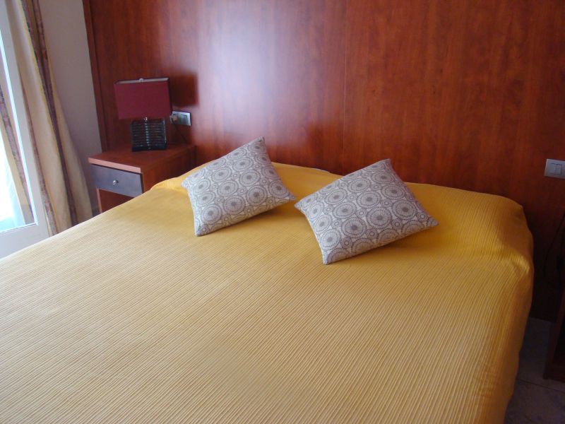 Bedroom at Hotel Globos