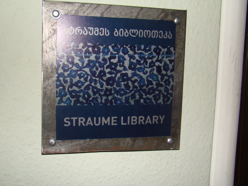 Straume Library sign
