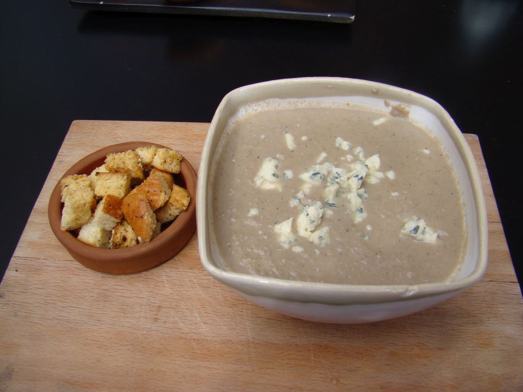 Cream mushroom soup with blue cheese