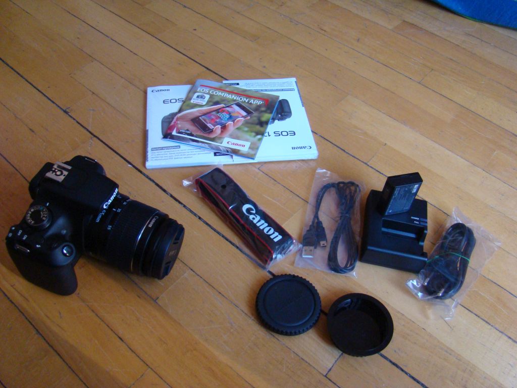 Canon EOS 1200D 18-55mm kit