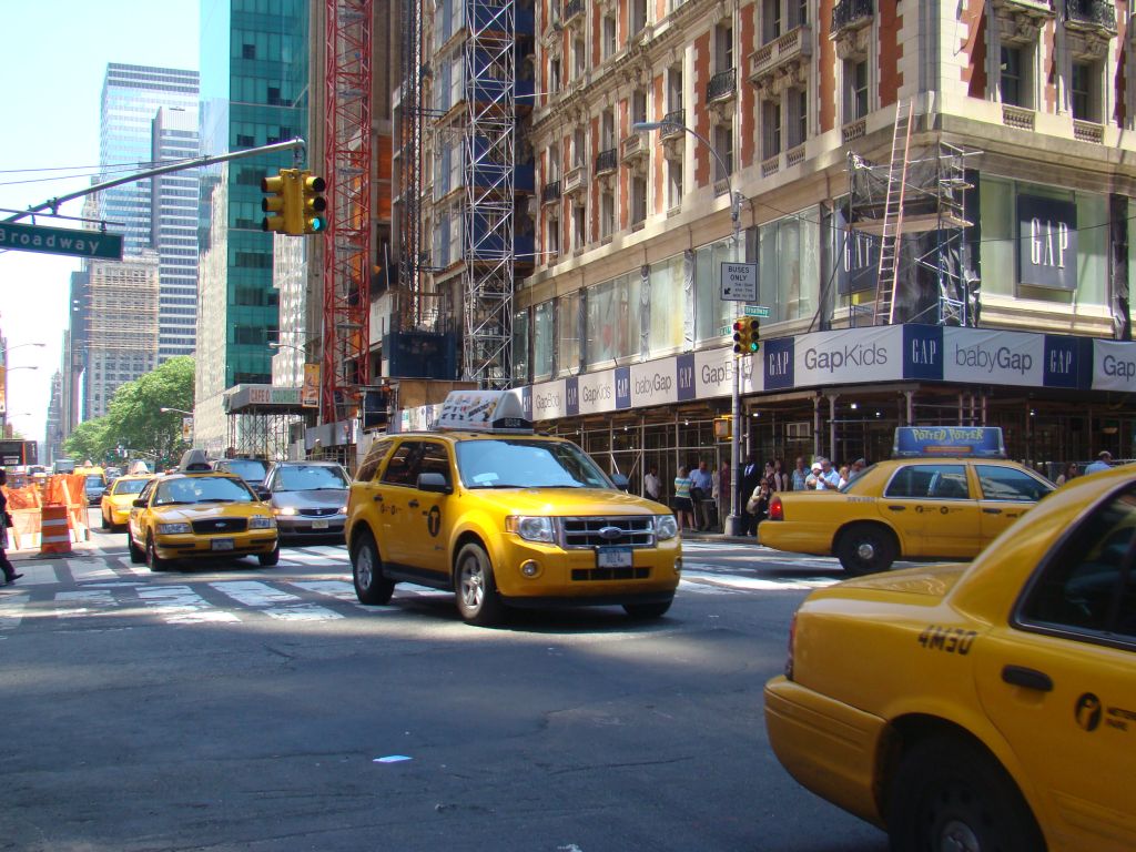 Visit card of Manhattan - yellow taxi cabs