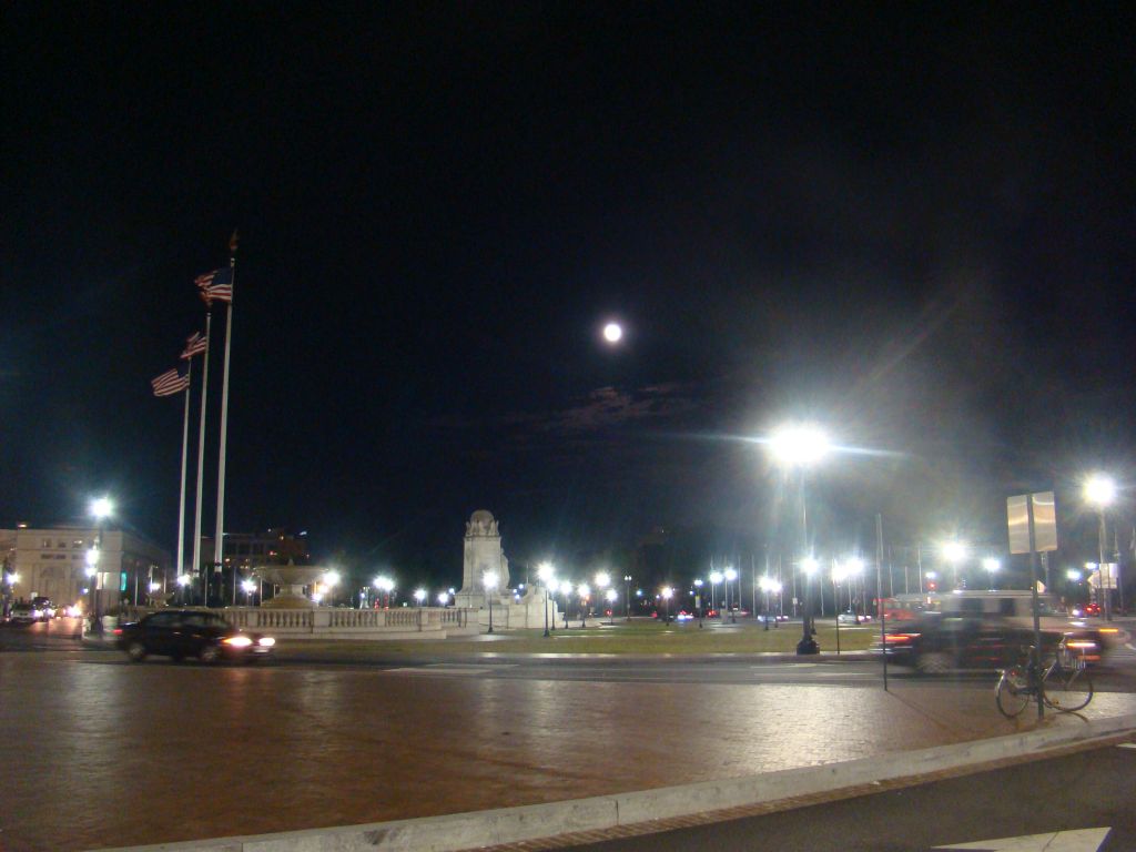 Super Moon in Washington D.C.
