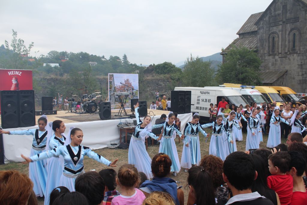 Armenian folk songs and dances held at Akhtala