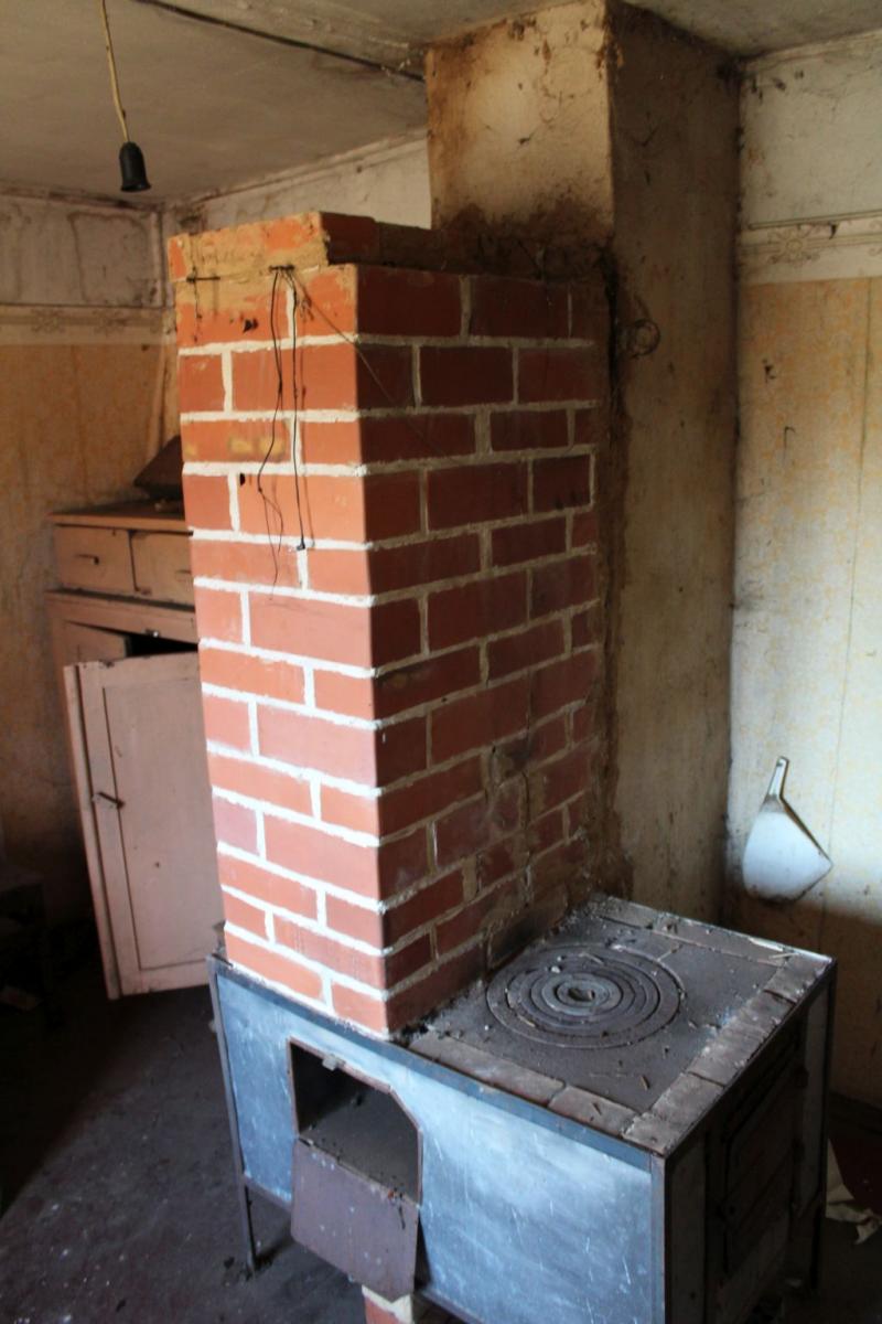 A small stove in the second floor's room