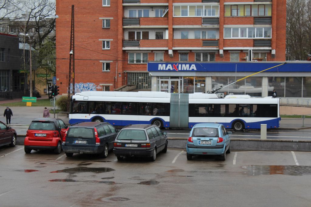 Trolleybus in Iļģuciems