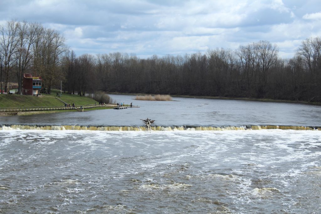 View to the Venta Waterfall from the Brick Bridge