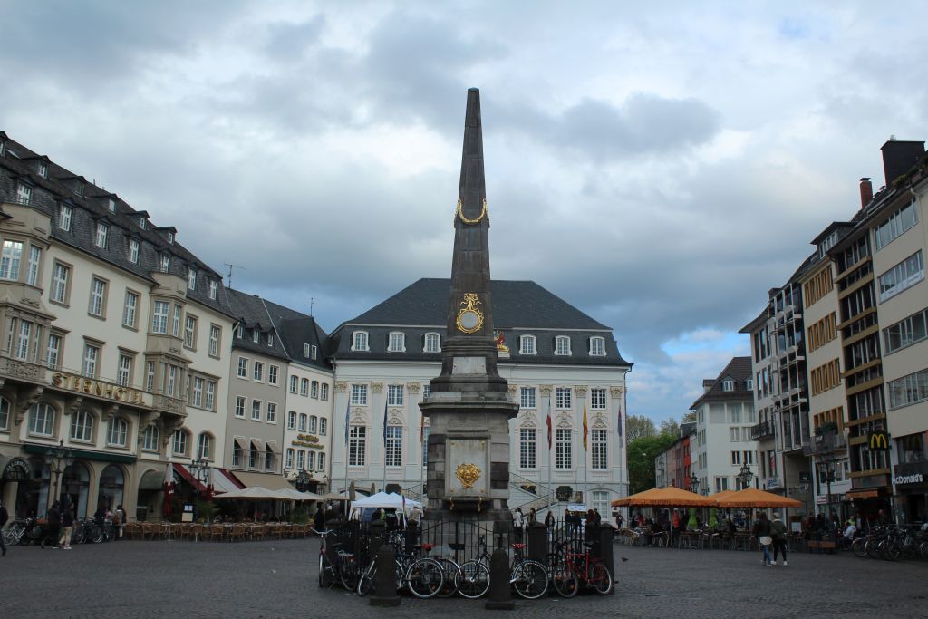 Old Town Hall and Obelisk