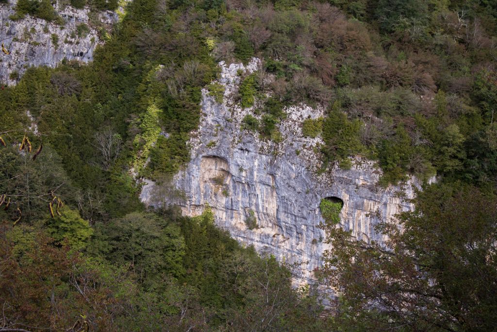 Cliffs near Motsameta monastery