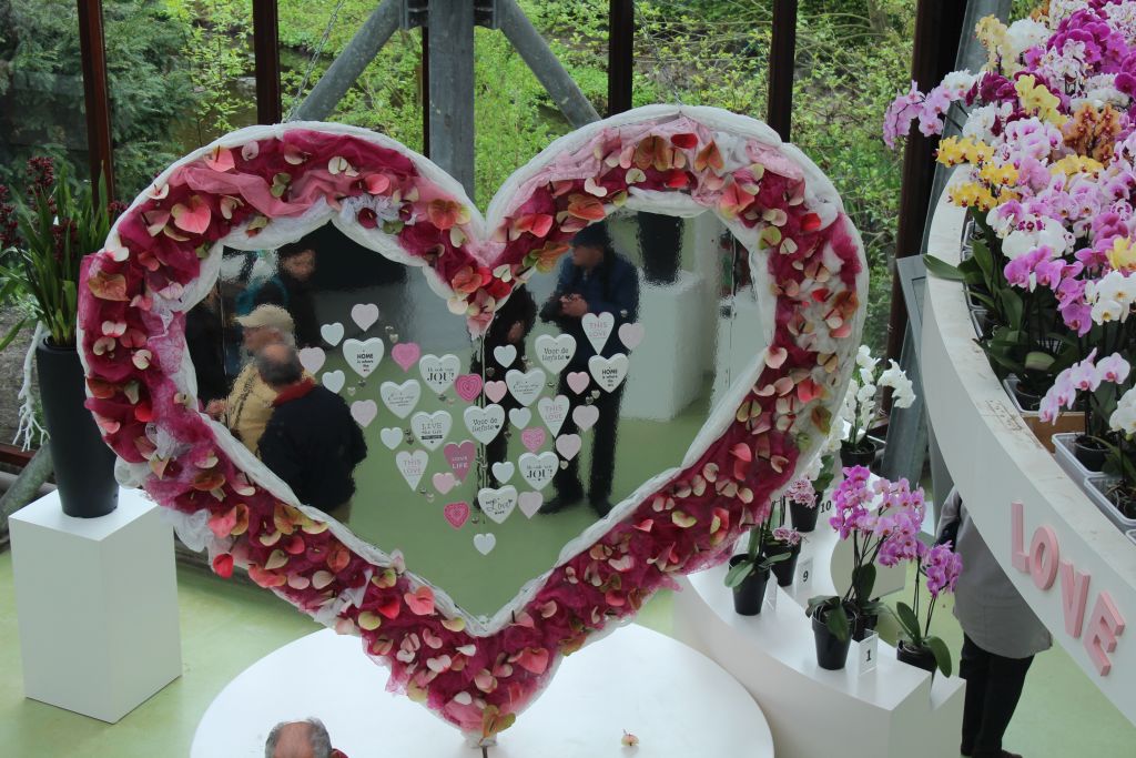 Heart at Love room