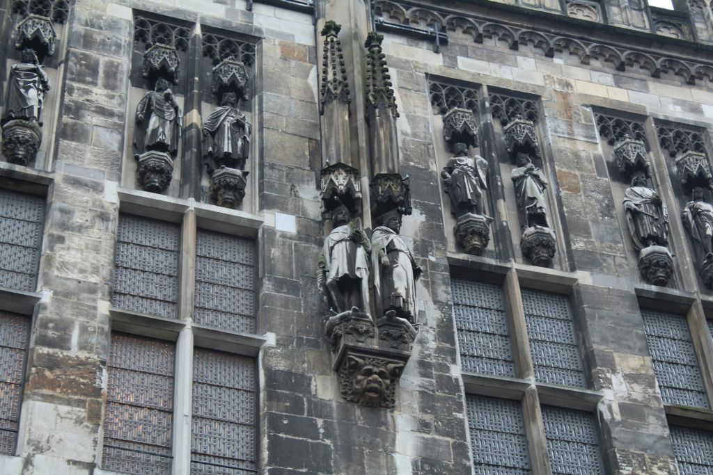 Gothic architecture elements on Aachen's Town hall walls