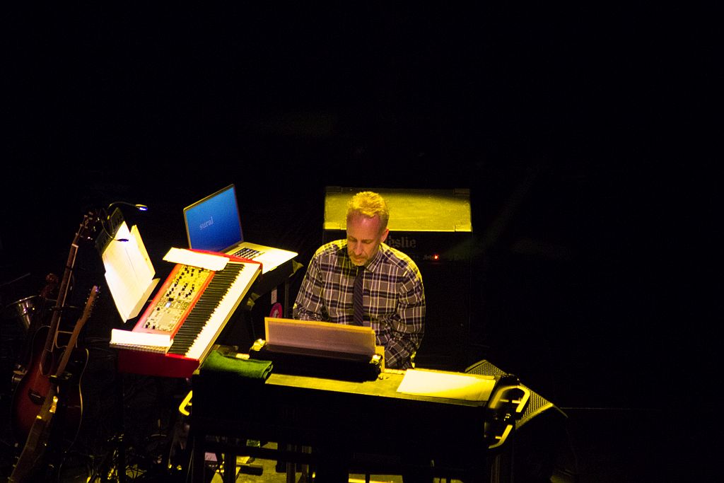 Patrick Warren at keyboards