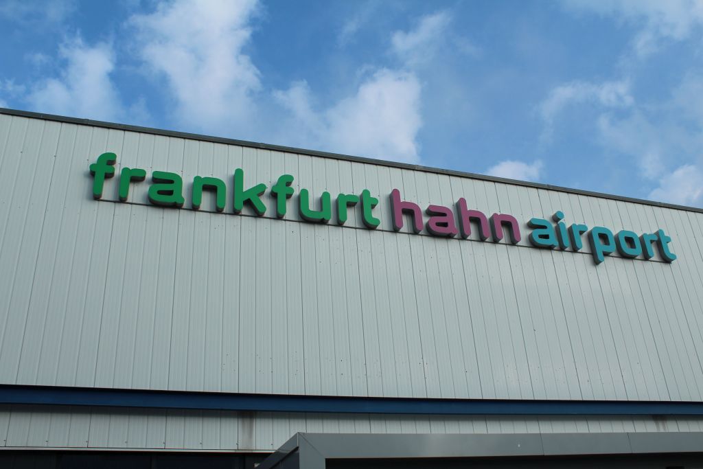 Frankfurt Hahn Airport Logo