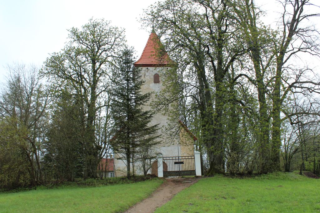 Valtaiķi church