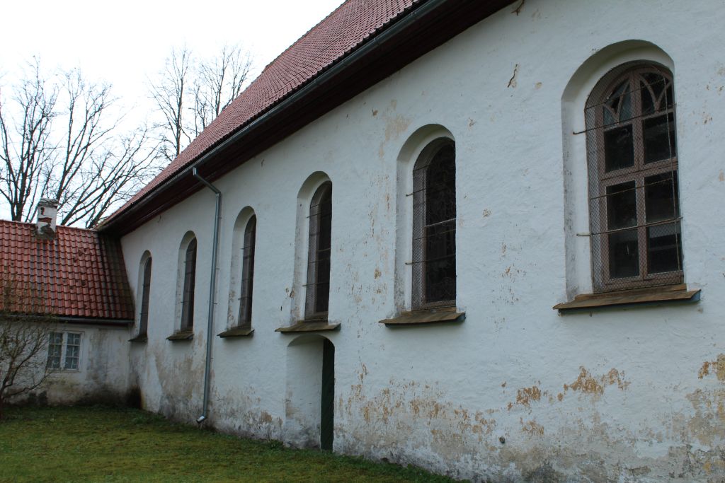 Valtaiķi church