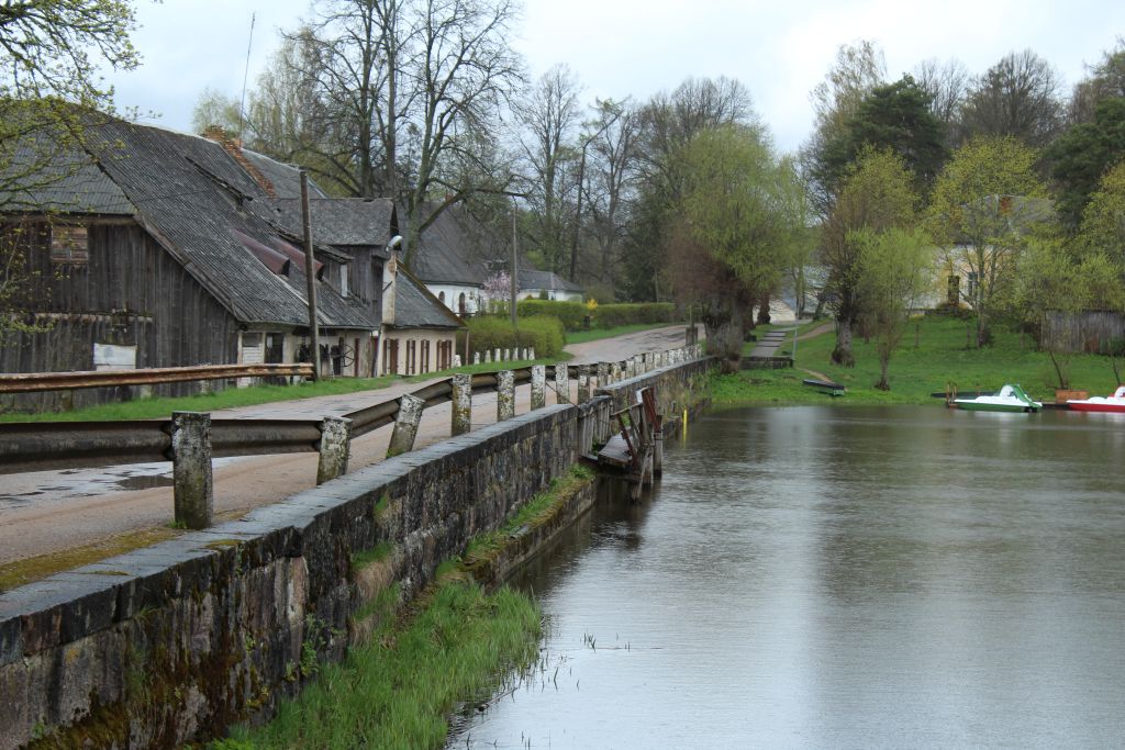 Kazdanga Mill Lake