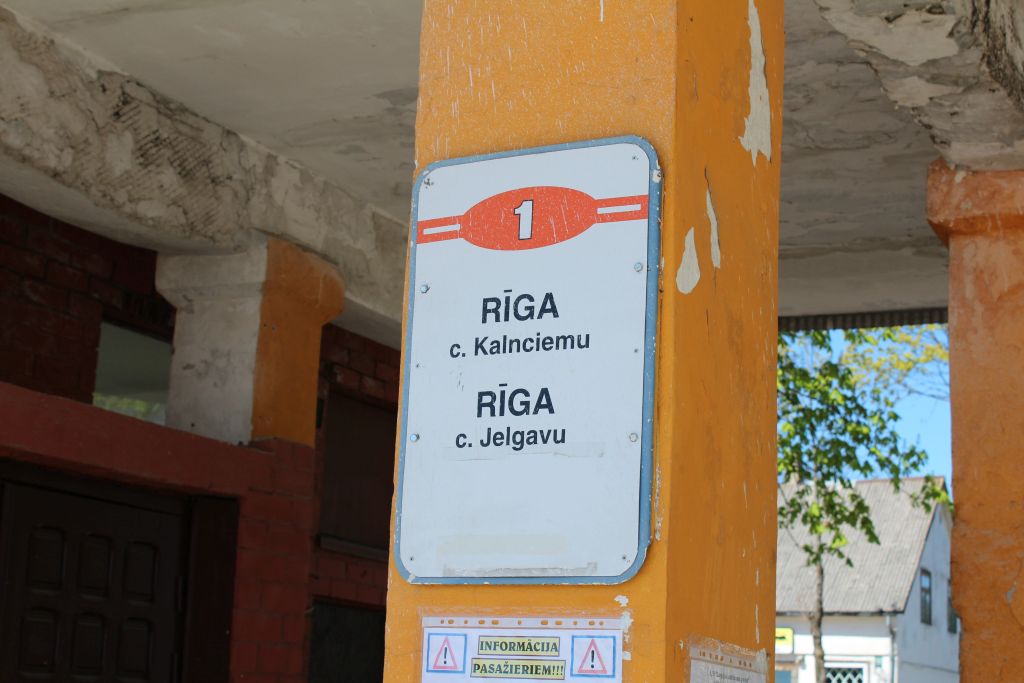 Platform at Skrunda bus station