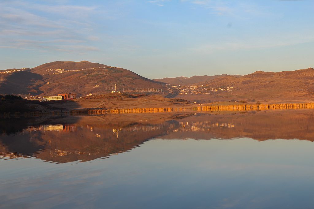 Spectacular water reflections on Lisi lake in Tbilisi