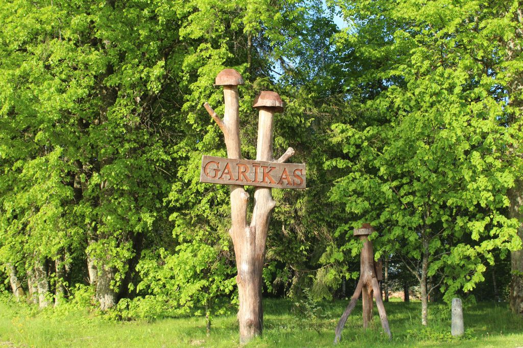 Wooden inscription