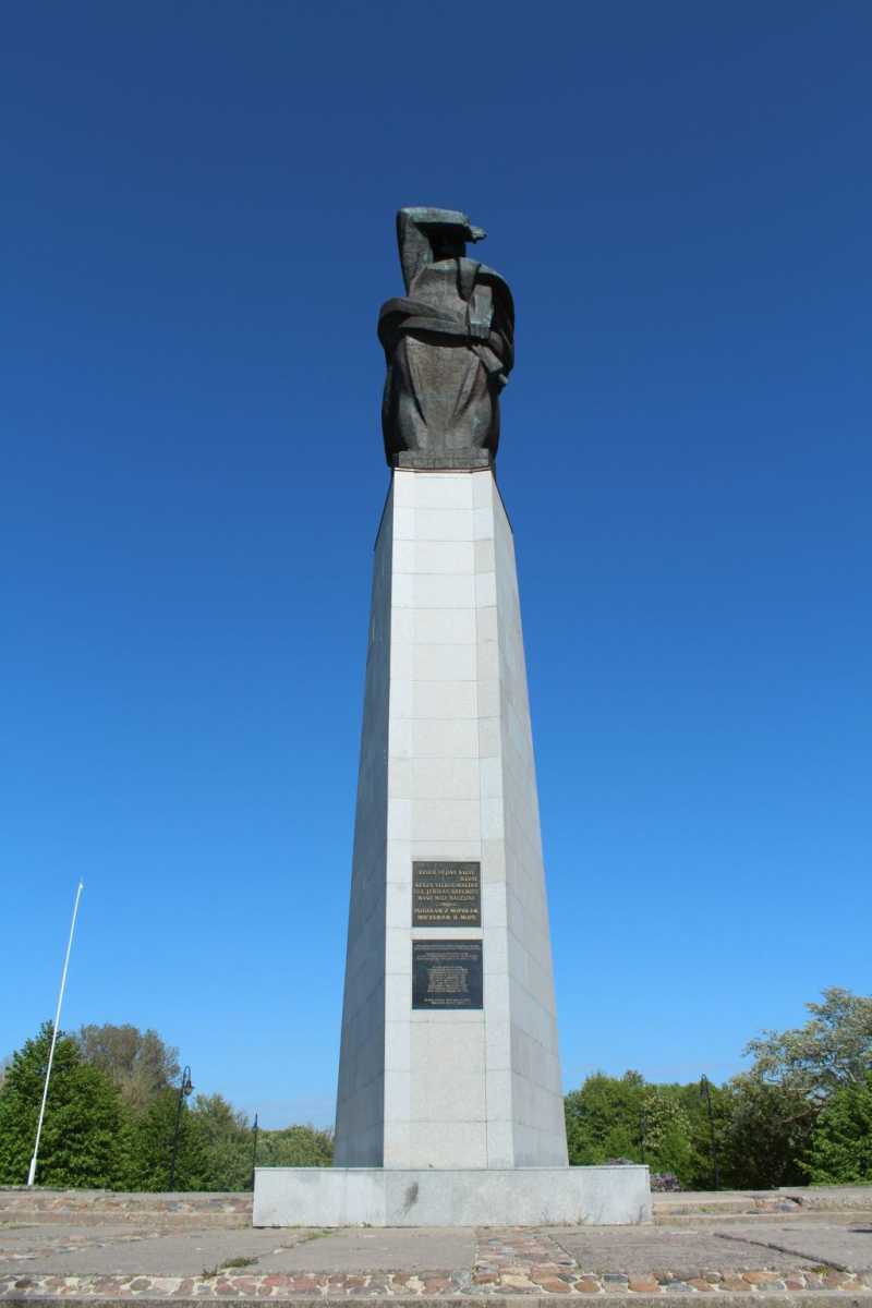 Monument to the sailors and fishermen perished in the sea