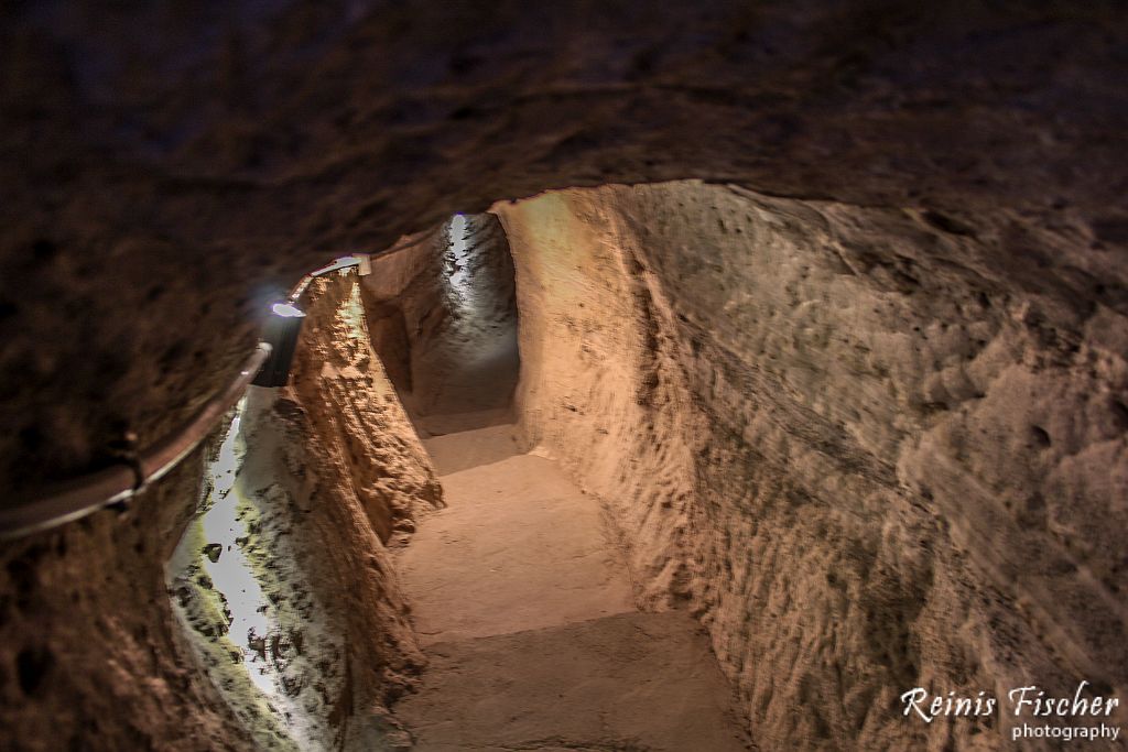 Secret tunnels at Vardzia Cave town