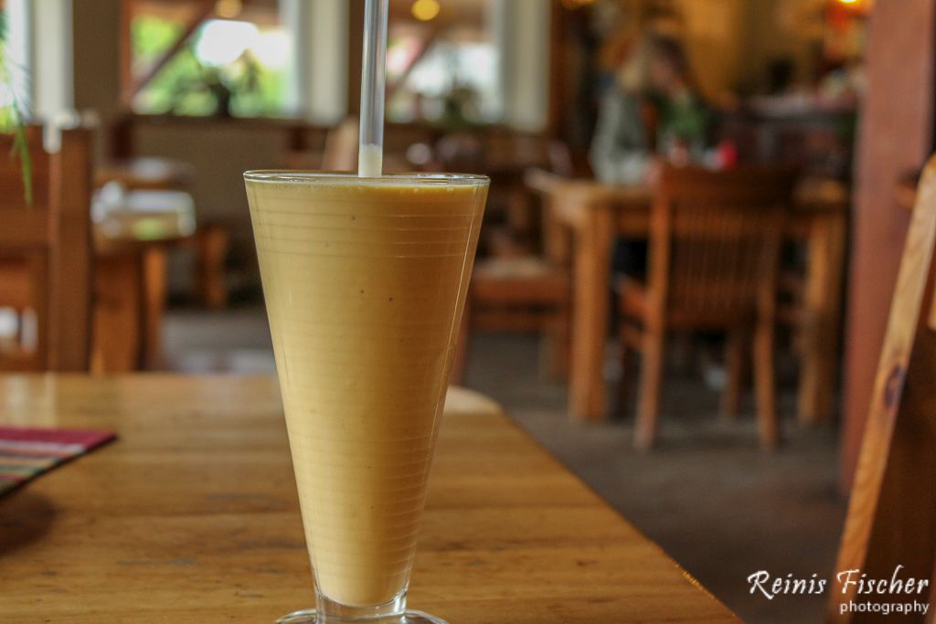 Banana milk shake