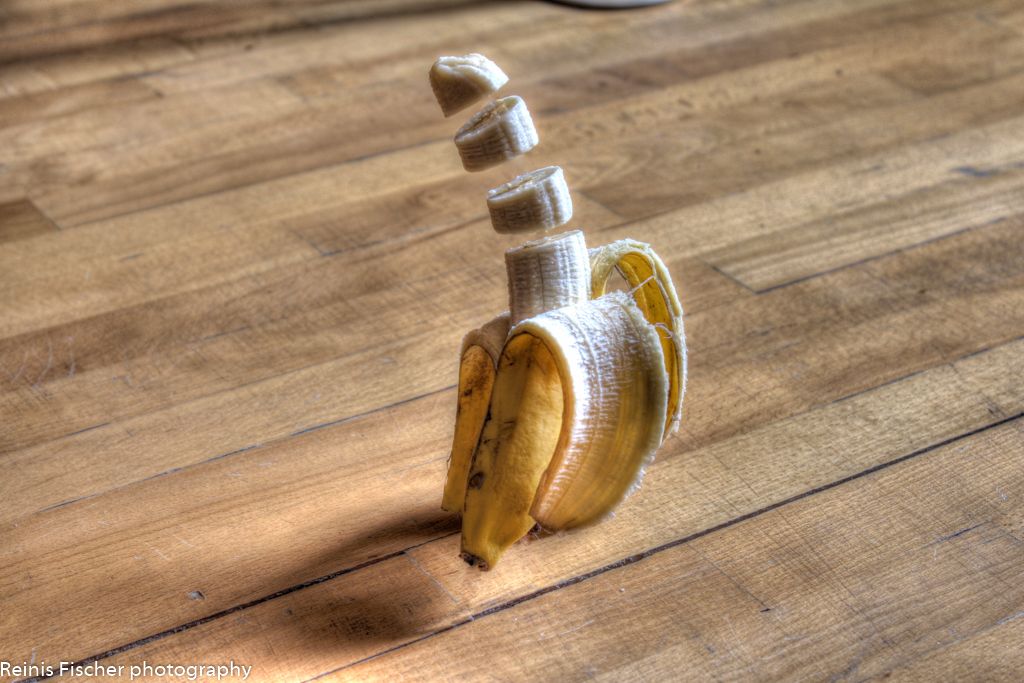 Floating Banana Photography Trick