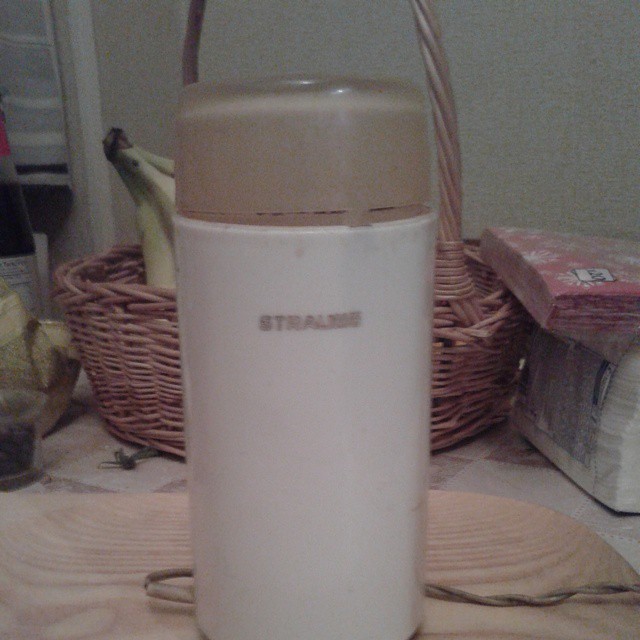 vintage coffee mill - Straume