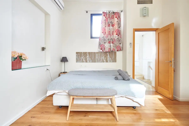 Small studio room