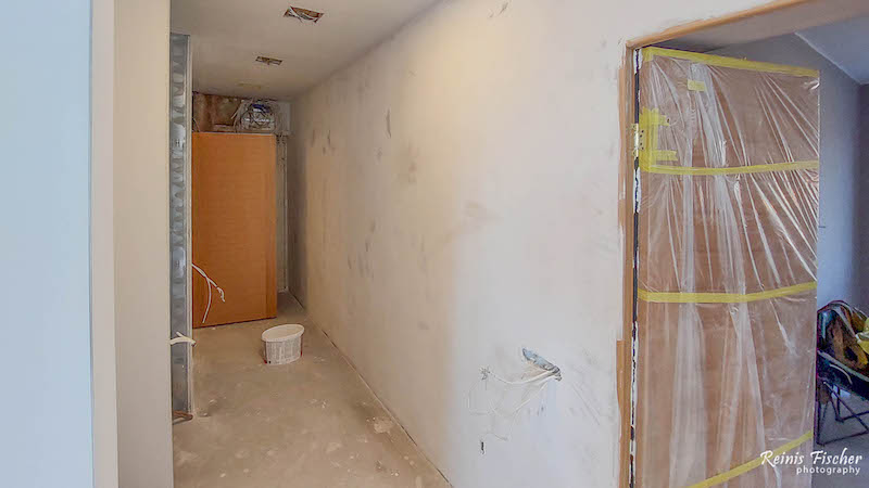 Polished wall and ceiling in hallway