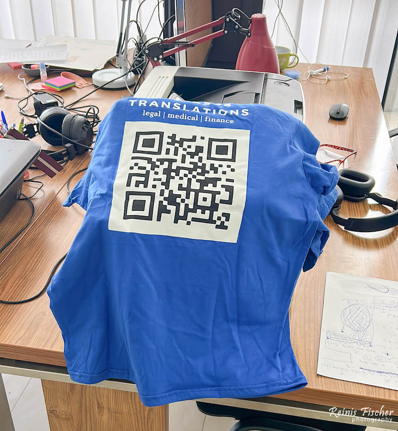T-Shirts with QR code