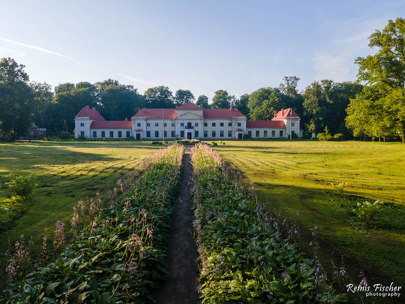 Varakļāni Palace