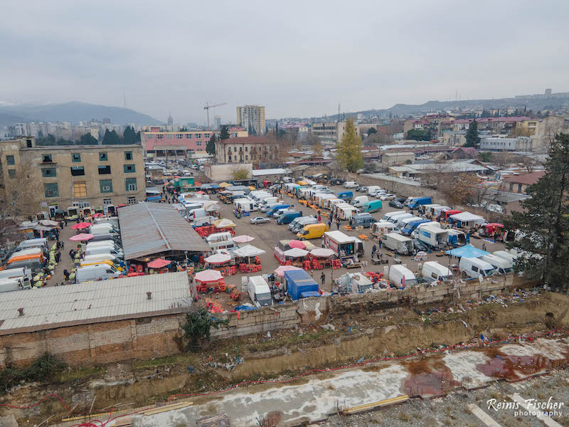 Navtlugi farmers market next to the Samgori EcoCity