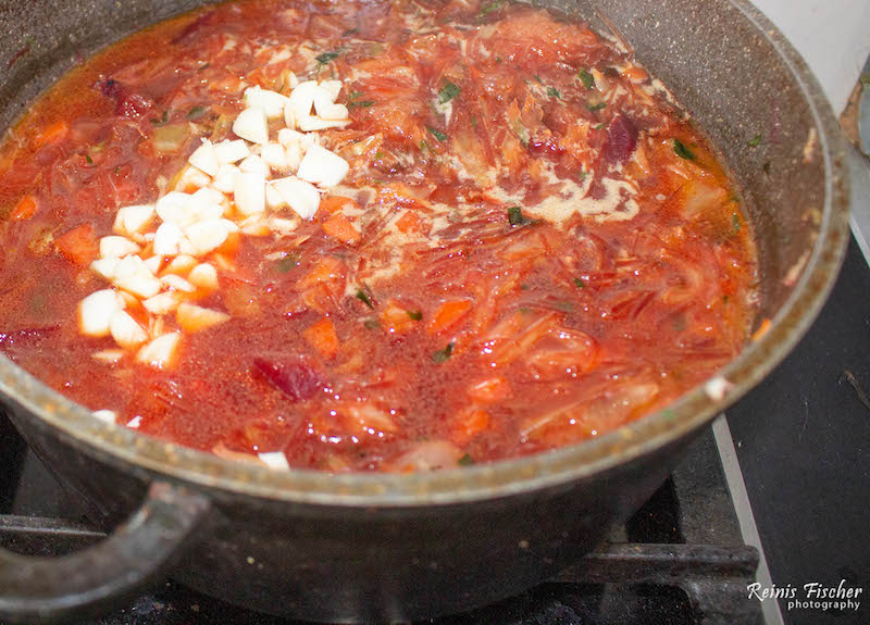 Boiling borscht soup