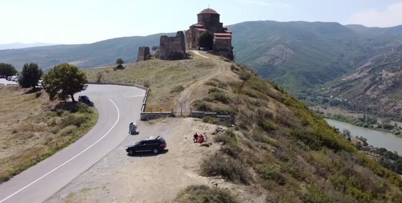 Embedded thumbnail for Jvari monastery from a drone flight / DJI Mavic Mini crash